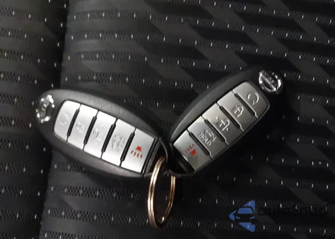 2016 Nissan Altima 2.5 Sv из США, поврежденный, VIN 1N4AL3AP2GC215743